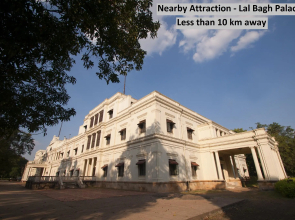 OYO 82370 Hotel Lucky Stay