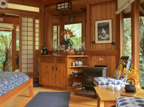 Volcano Rainforest Retreat
