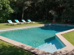 Villa in an Idyllic and Relaxing Setting Near Orange