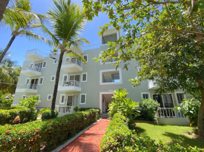 SOL CARIBE SUITES DELUXE Beach Club and Pool