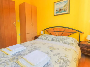 Stunning Apartment in Turanj With 1 Bedrooms and Wifi
