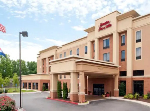 Hampton Inn & Suites Columbia at University