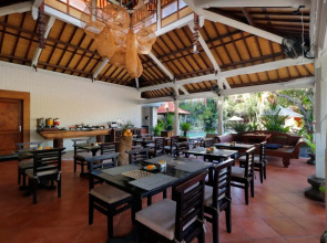 Adi Dharma Hotel Legian