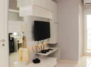 Nice And Comfort Stay 2Br At Springlake Summarecon Bekasi Apartment