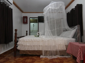 Myrnas Bamboo Cottages
