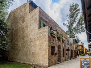 Cipressi Spectacular Italian Tuscan Loft