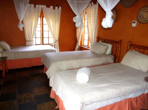 Thornhill Safari Lodge