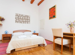 Apartment Ermineous A34