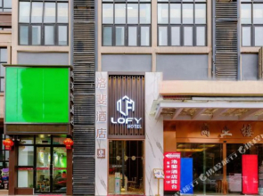 Lofy Hotel