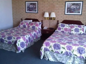 Rio Grande Plaza Hotel