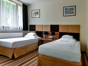 Boutique Hotel's Kwiska / Legnicka