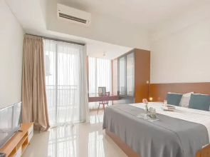 Strategic And Homey Studio At Lrt City Bekasi Apartment
