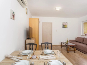 Beautiful Home in Malinska With Wifi and 1 Bedrooms