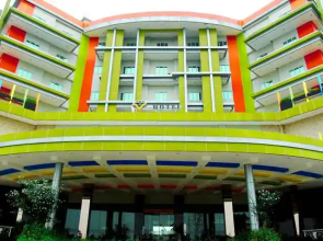 V Hotel Jambi