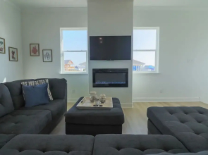 Unforgettable Vacation Getaway in Treasure Island