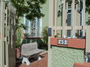 Casa Isabel Bed & Breakfast