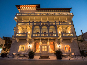 Arbiana Heritage Hotel