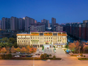 Starway Hotel Lankao Wanghu