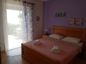 Glyfada Beachfront Housel Ab4g