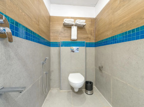 Treebo Premium Corner Stay