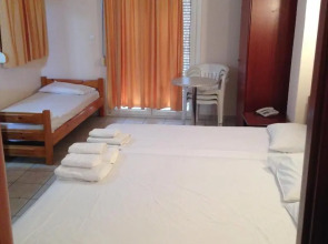 Hotel Akrogiali