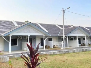 OYO Homes 90679 Bahari Homes