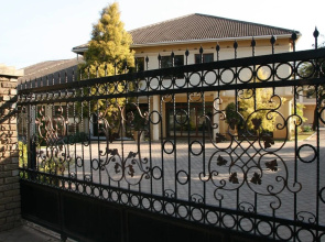 Macha-Leni on 10 Boutique Hotel