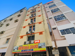 OYO Flagship 80484G Hotel Srinivasa Grand