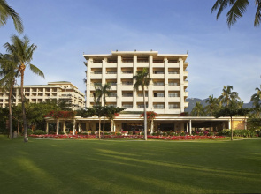 Horizon Resort & Spa Yalong Bay