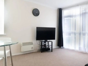 A 2-comfortable Bedroom Apartment