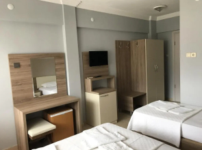 Yasemin Hotel