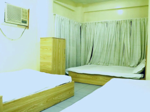 Hotel East End