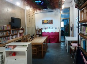 Dongshibookstore