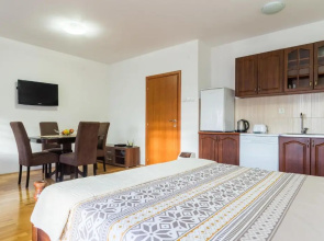 Bright Guest House