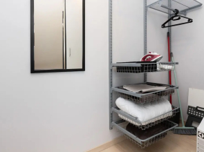 Cozy Pastel Studio in Gdańsk by Renters