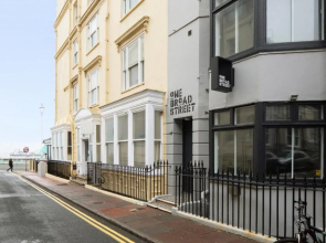 One Broad Street