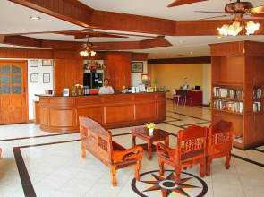 Memory Karon Resort