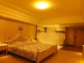 Romantic West Street Hotel Guilin North Station Branch