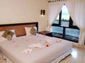 Blue Fish Hotel
