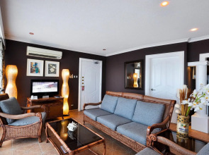 Monaco Suites de Boracay