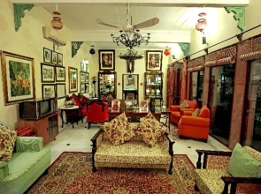 Pal Garh Heritage Hotel