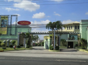 One Serenata Hotel Bacoor