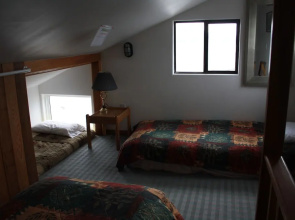 Orca Lodge