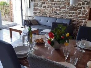 Maison Le Grès Rose