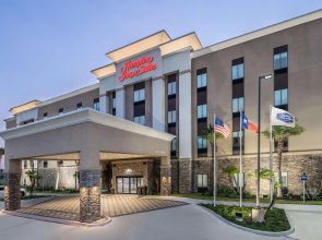 Hampton Inn & Suites by Hilton Portland Corpus Christi