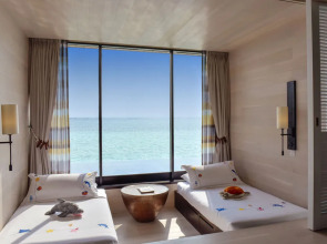Four Seasons Resort Maldives at Kuda Huraa
