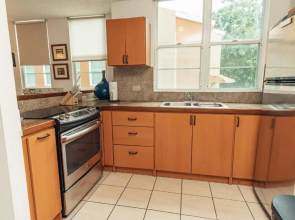 Rooftop Terrace, Laundry, Pool, LV 206