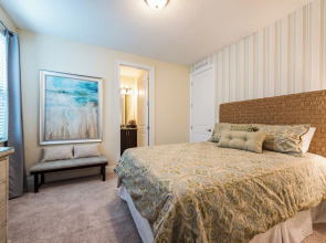 Wonderful 8 Bd w Pool Spa at Encore Resort Close to Disney 461