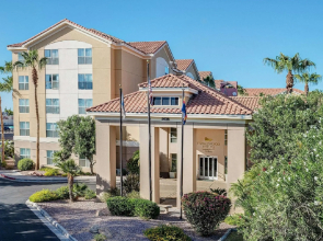 Homewood Suites Phoenix-Metro Center Hotel
