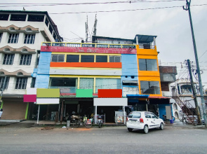 OYO 37870 Dayal Residency